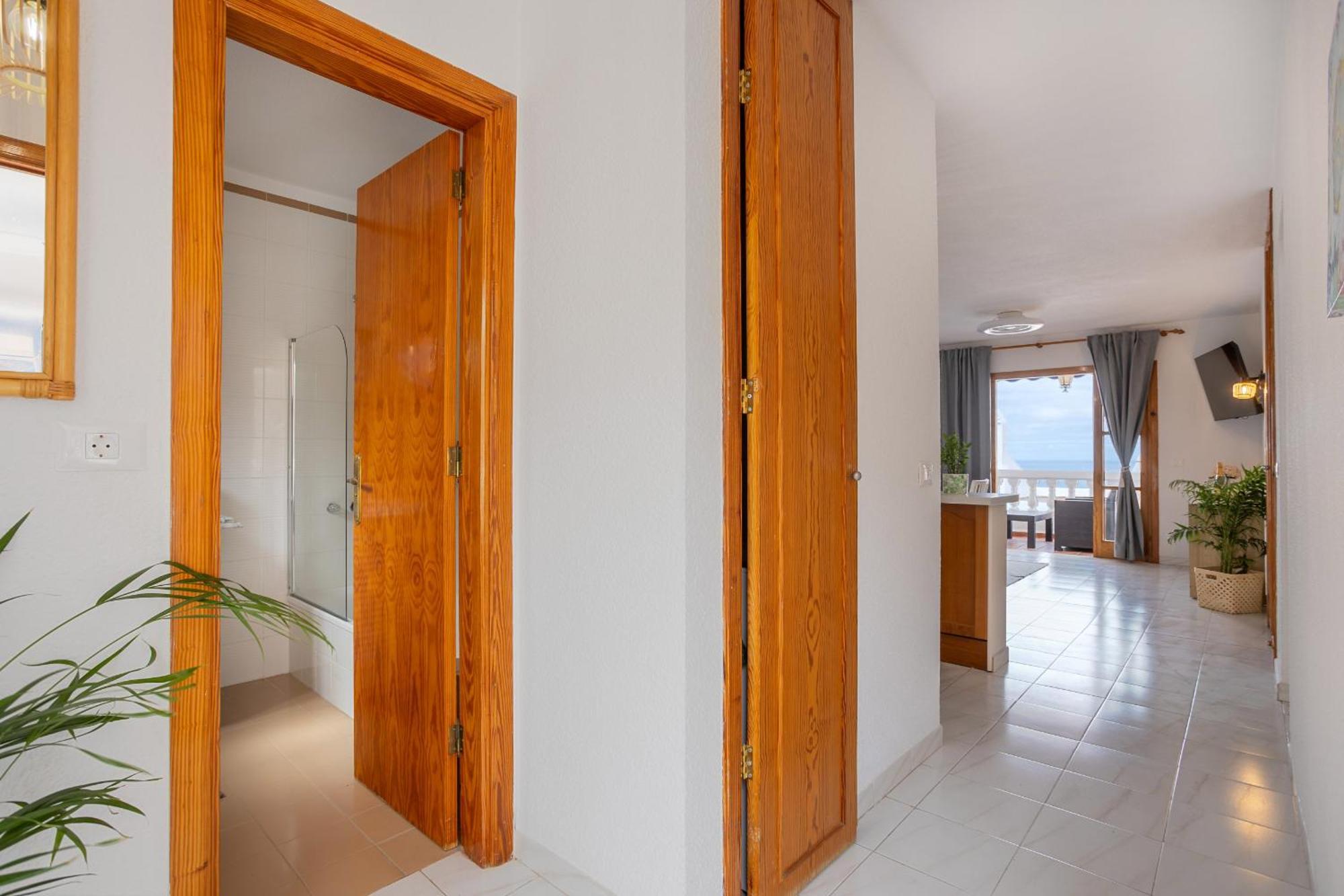 Cozy Port Royal Margot Sunset View Home By Lovetenerife Los Cristianos  Εξωτερικό φωτογραφία