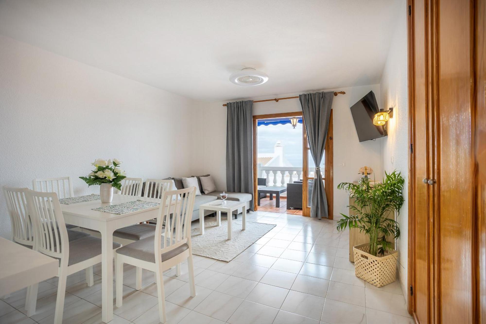 Cozy Port Royal Margot Sunset View Home By Lovetenerife Los Cristianos  Εξωτερικό φωτογραφία